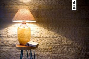 Lampa stołowa szklana miodowa z abażurem BEE LGH0180 - 1 - gie el